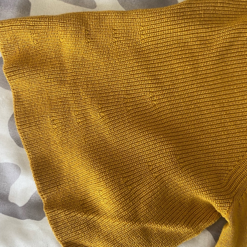 Banana Republic sweater